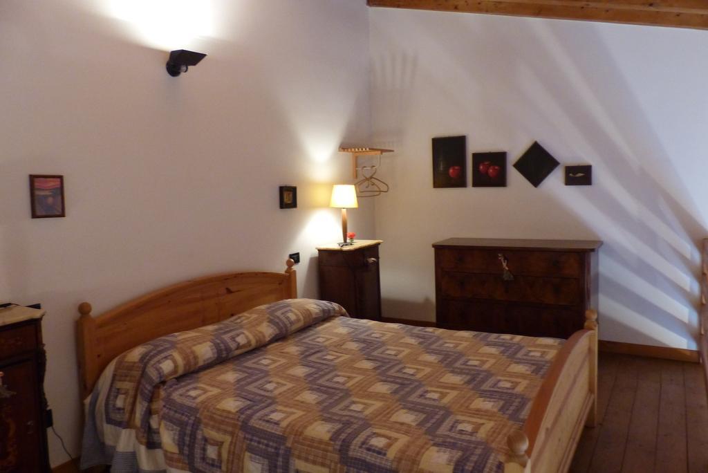 Arriga Alta Villa Lonato Room photo